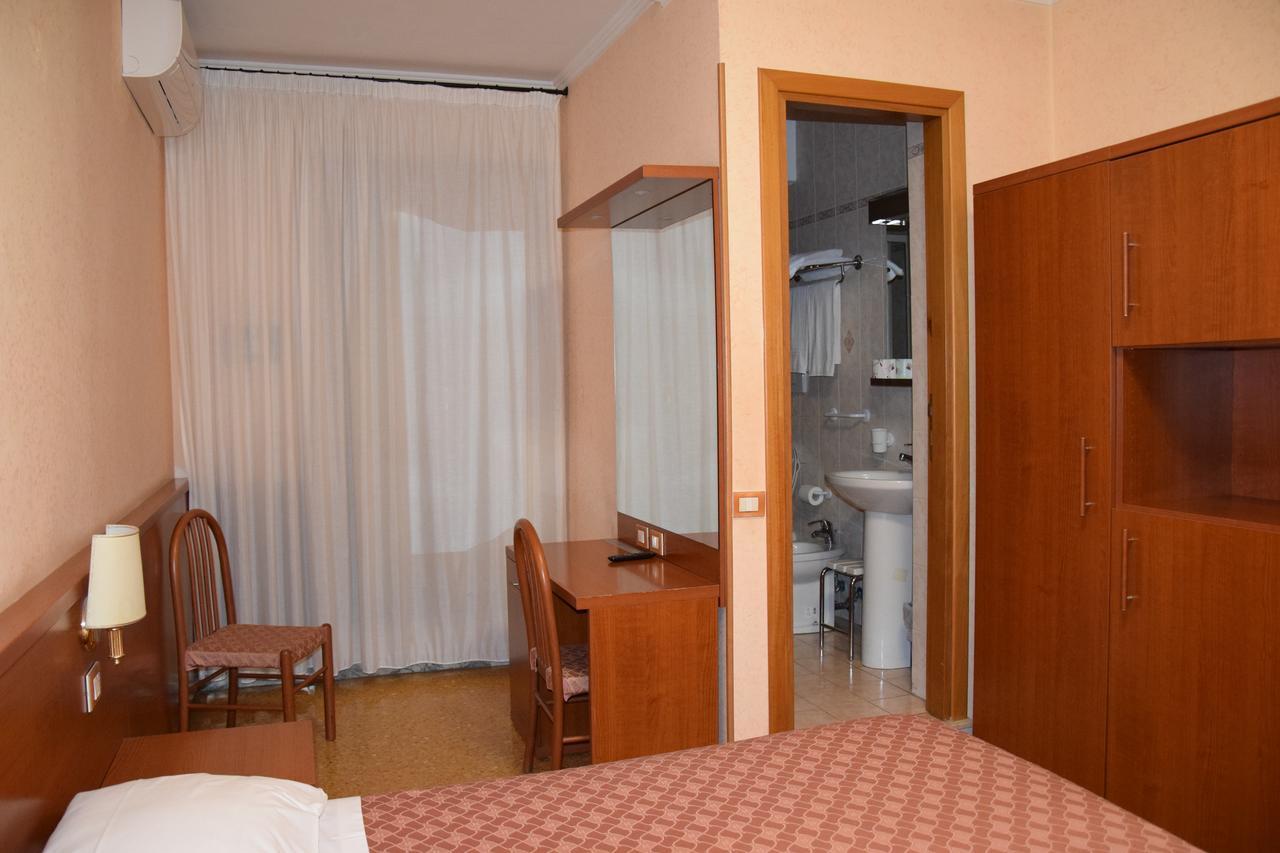 Hotel Bruna Róma Kültér fotó