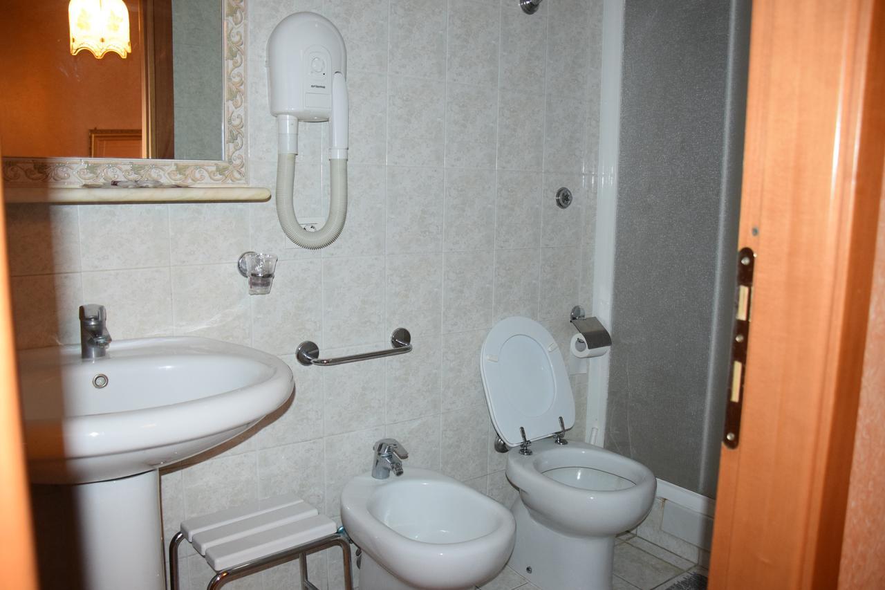 Hotel Bruna Róma Kültér fotó