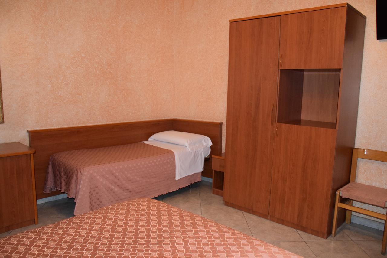 Hotel Bruna Róma Kültér fotó