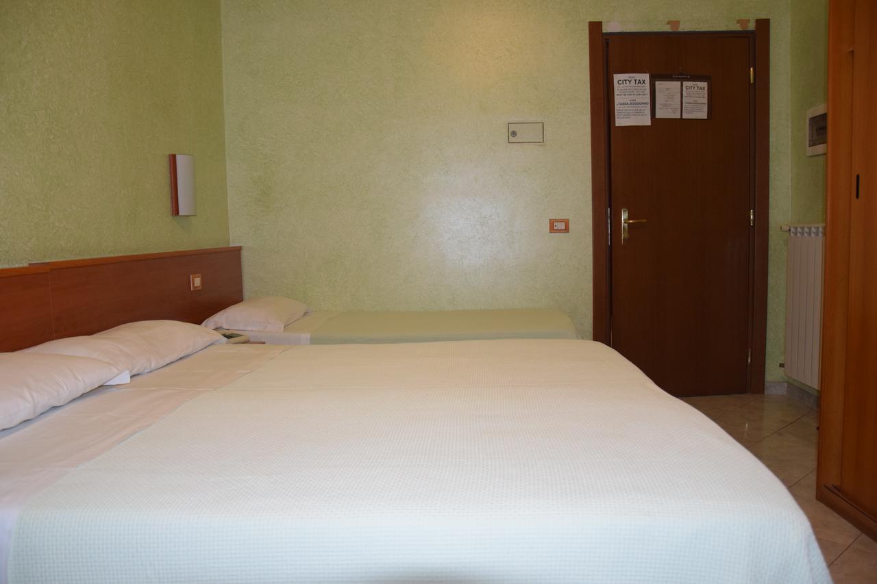 Hotel Bruna Róma Kültér fotó