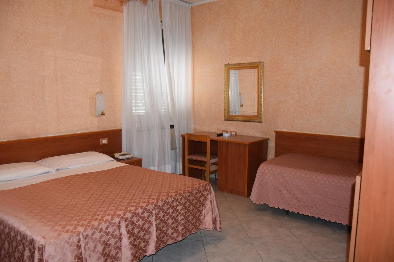 Hotel Bruna Róma Kültér fotó