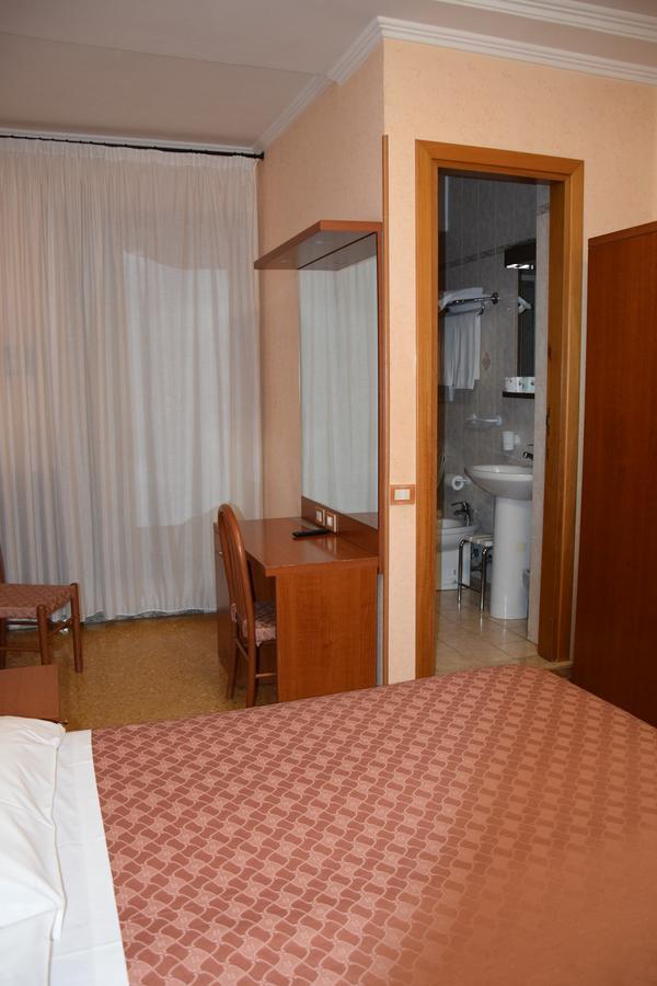 Hotel Bruna Róma Kültér fotó